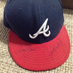 Atlanta Braves Hat New Era 59FIFTY Fitted 7 Authentic On Field Autographed MLB